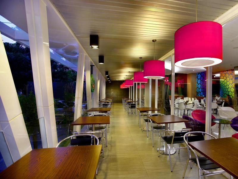 Swiss-Belinn Wahid Hasyim Jakarta Exterior photo